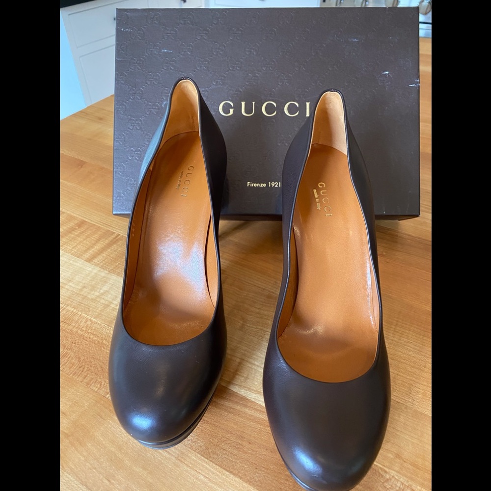 GUCCI Brown platform pumps